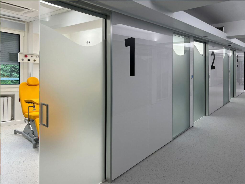 e-motion pocket doors at Asuncion Klinika, Tolosa, Spain